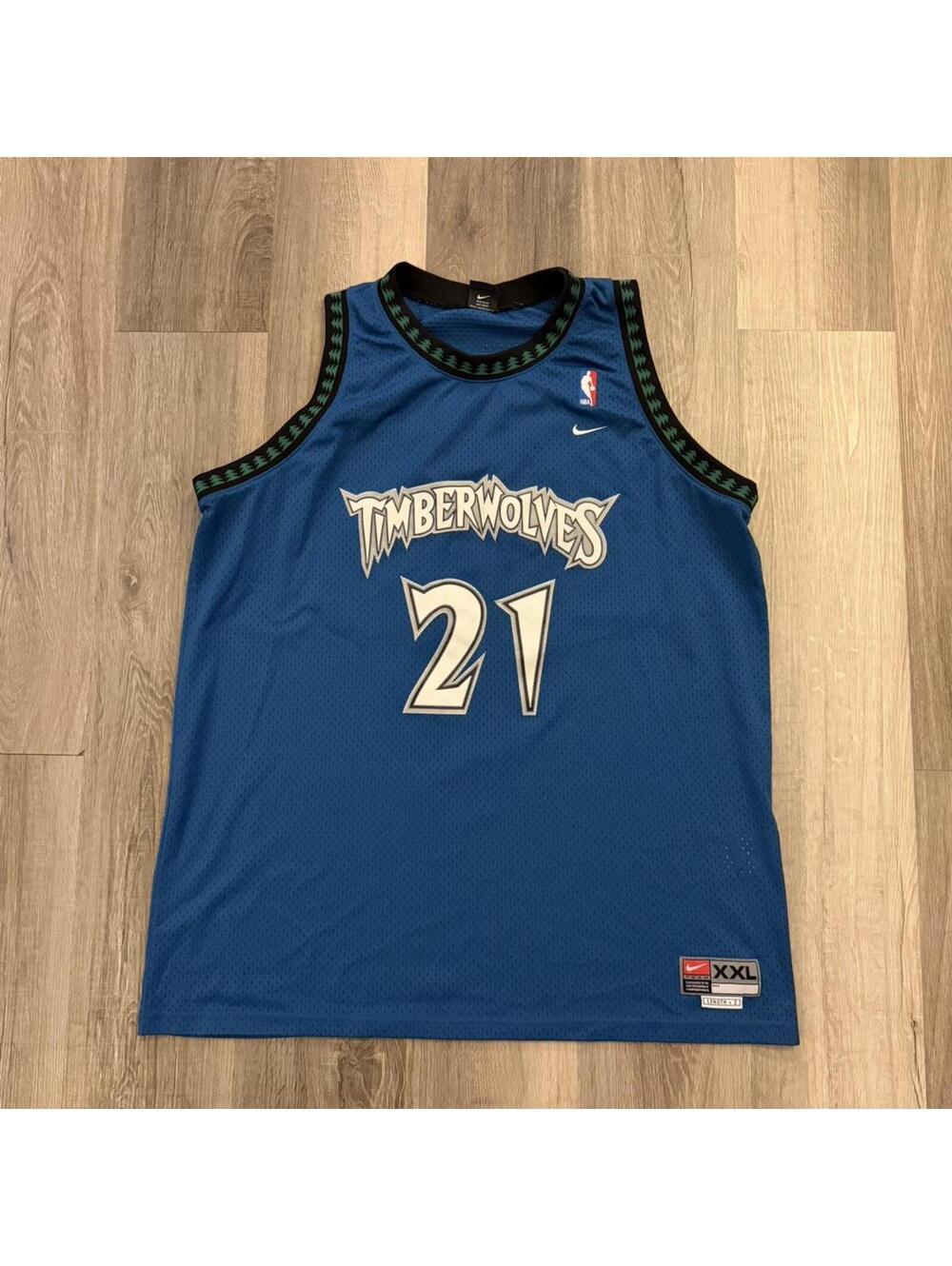 Vintage Nike Timberwolves jersey TIMBERWOLVES' Kevin Garnett number 21 size XXL